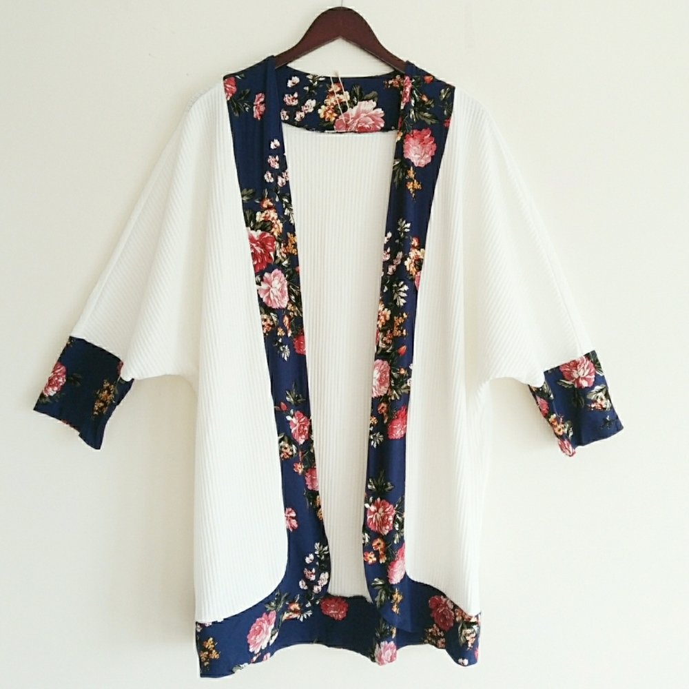 Floral Trim Duster Kimono Cover Up - Picture 2 of 7